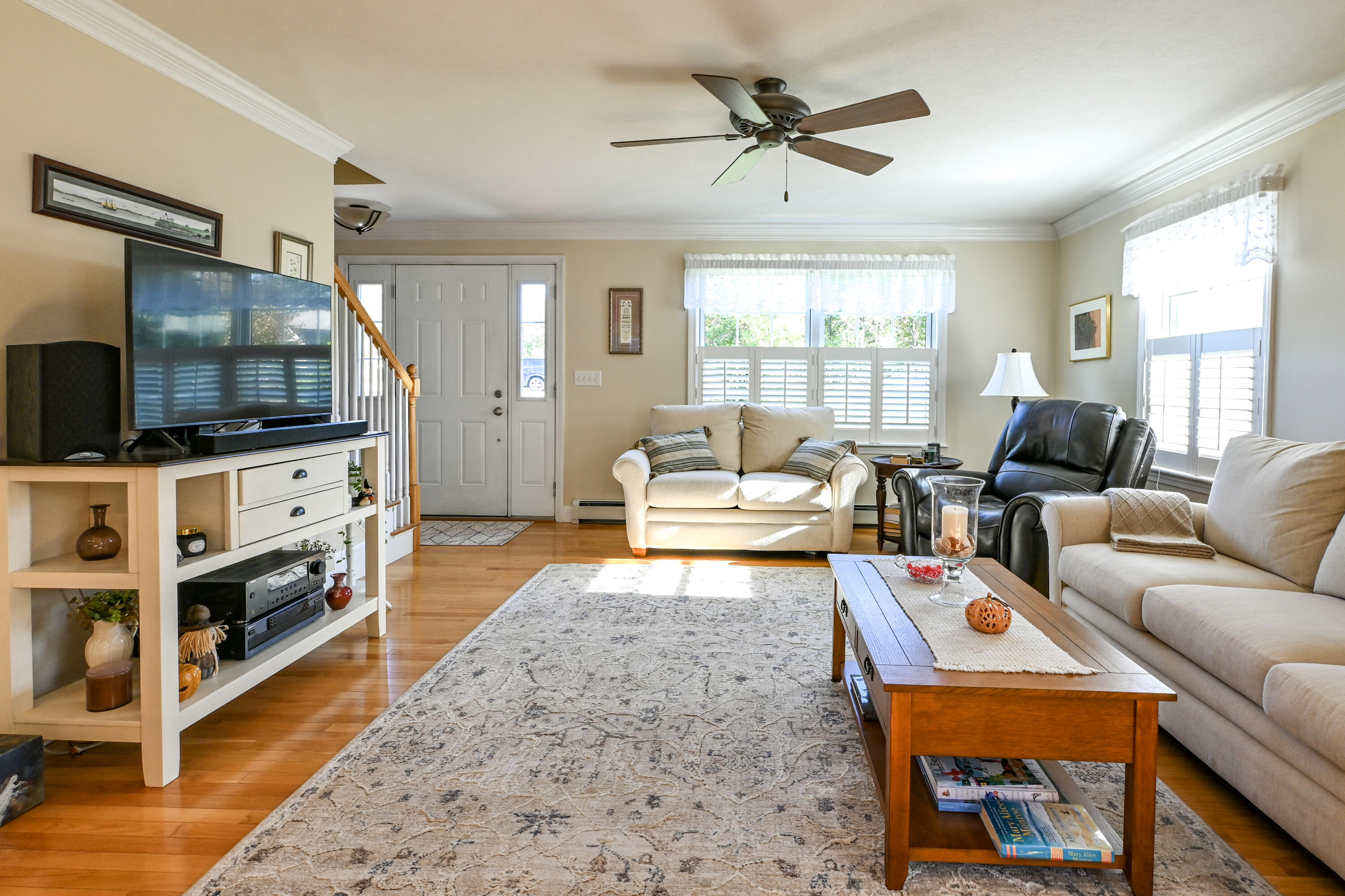 28 East Wind Drive Buxton, ME 04093 - Photo 15 of 58 Looking to front door