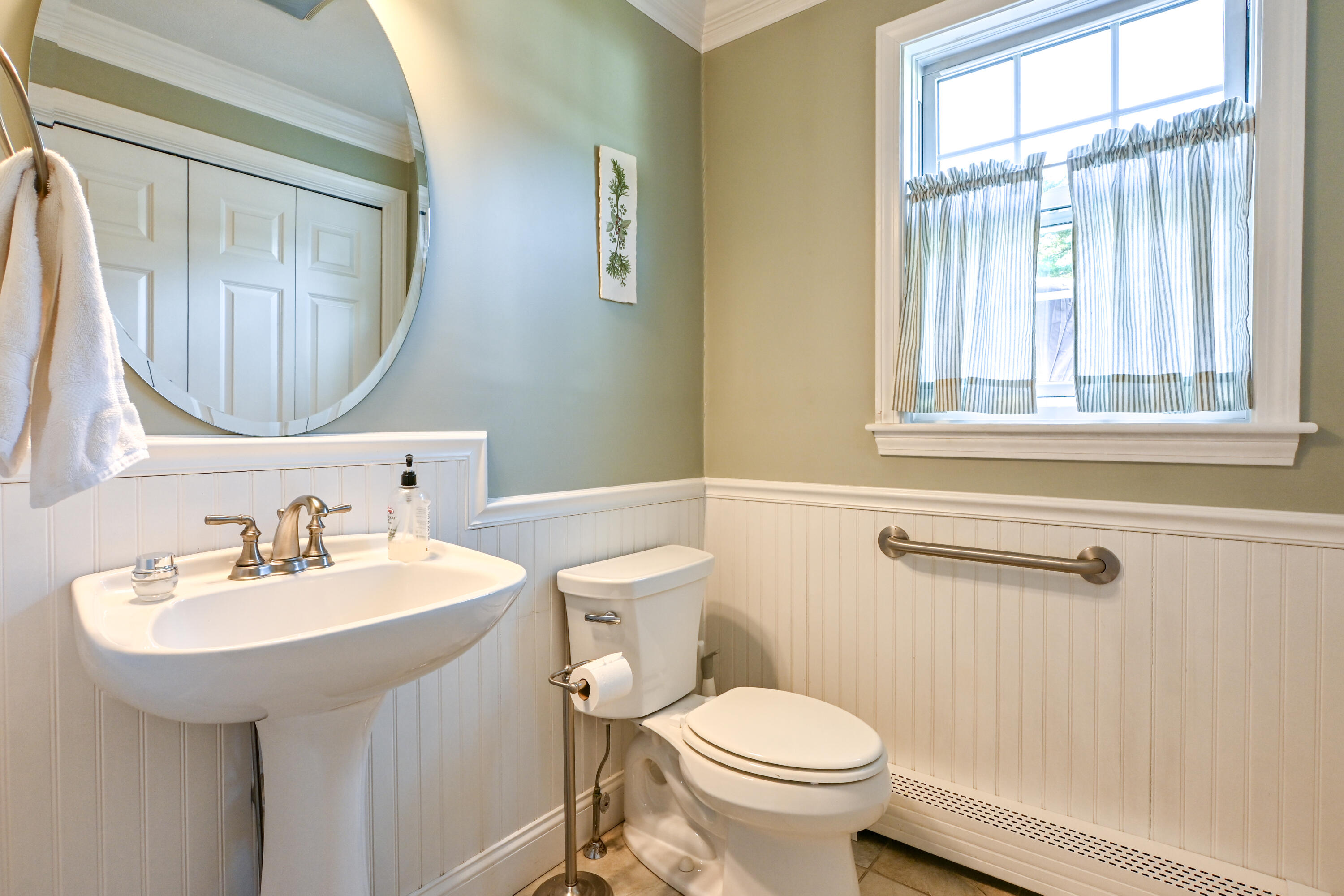 28 East Wind Drive Buxton, ME 04093 - Photo 25 of 58 1st Floor 1/2 Bath