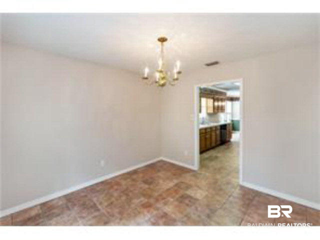 811 Wesley Avenue Mobile, AL 36609 - Photo 12 of 21
