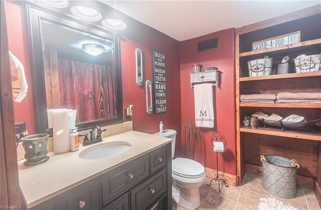 2165 Fancy Gap Road Mount Airy, NC 27030 - Photo 22 of 45 Gallery Image 22