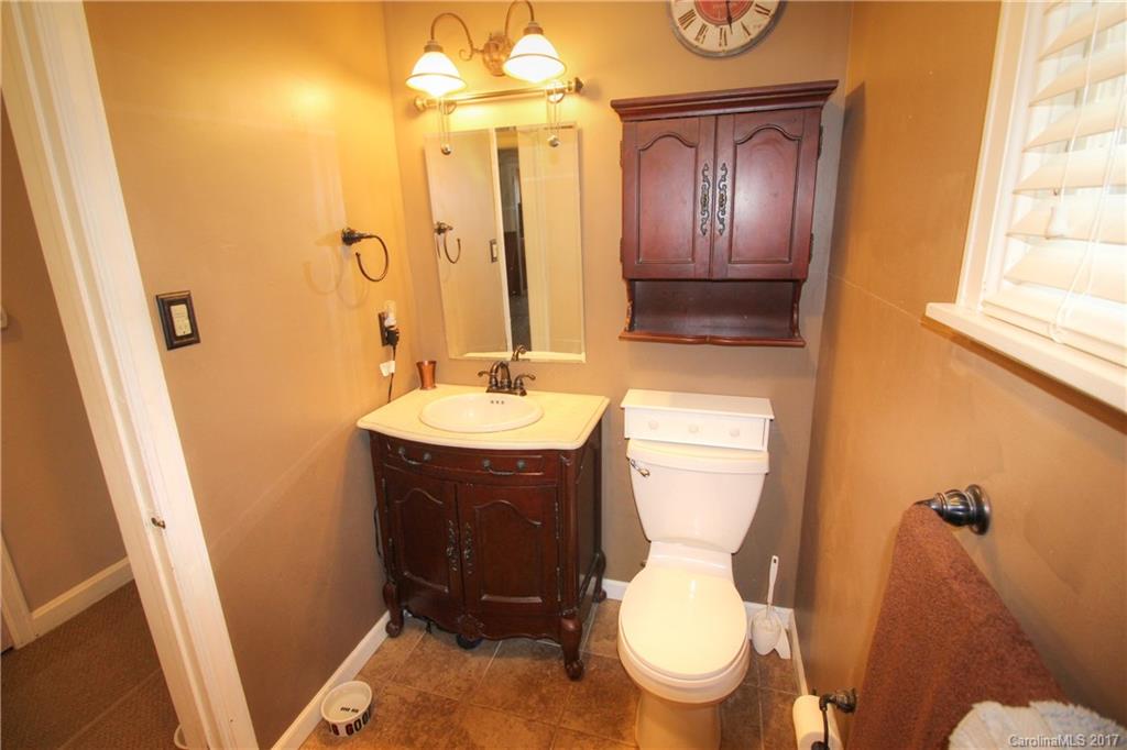 21 Brevard Road Asheville, NC 28806 - Photo 7 of 12 Gallery Image 7