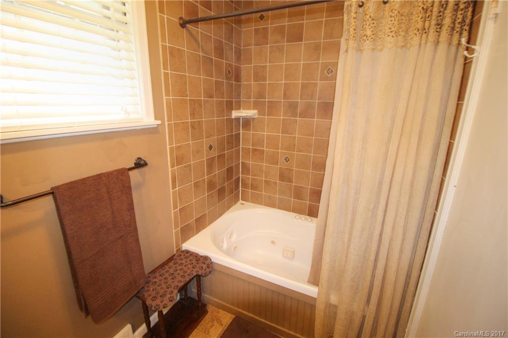 21 Brevard Road Asheville, NC 28806 - Photo 8 of 12 Gallery Image 8