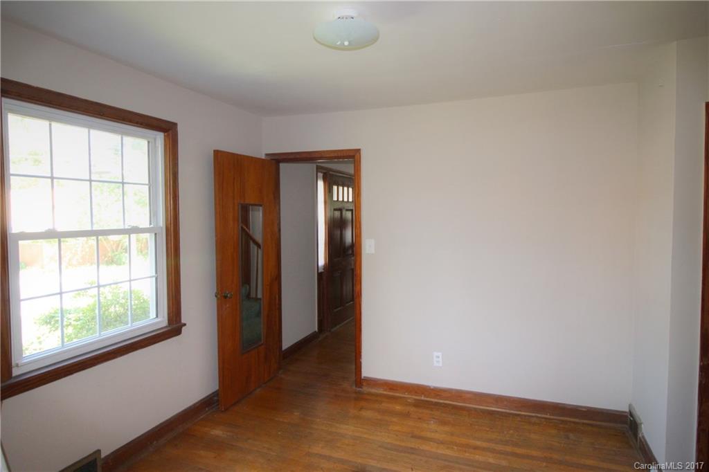 21 Brevard Road Asheville, NC 28806 - Photo 10 of 12 Gallery Image 10