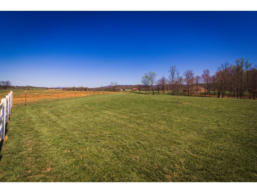 183 Spider Barnes Road Jonesborough, TN 37659 - Photo 8 of 21 Photo 8