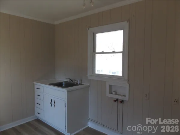 $1,495 | 304 Aikman Avenue, Norwood, NC 28128