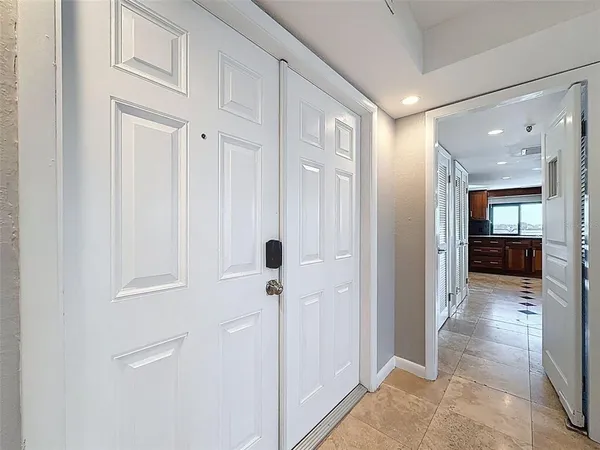 $5,500 | 201 West Laurel Street, Unit 1006, Tampa, FL 33602