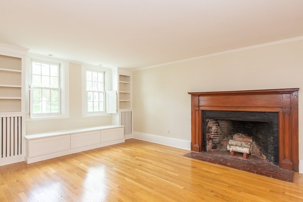 237-239 South Street Hingham, MA 02043 - Photo 12 of 36