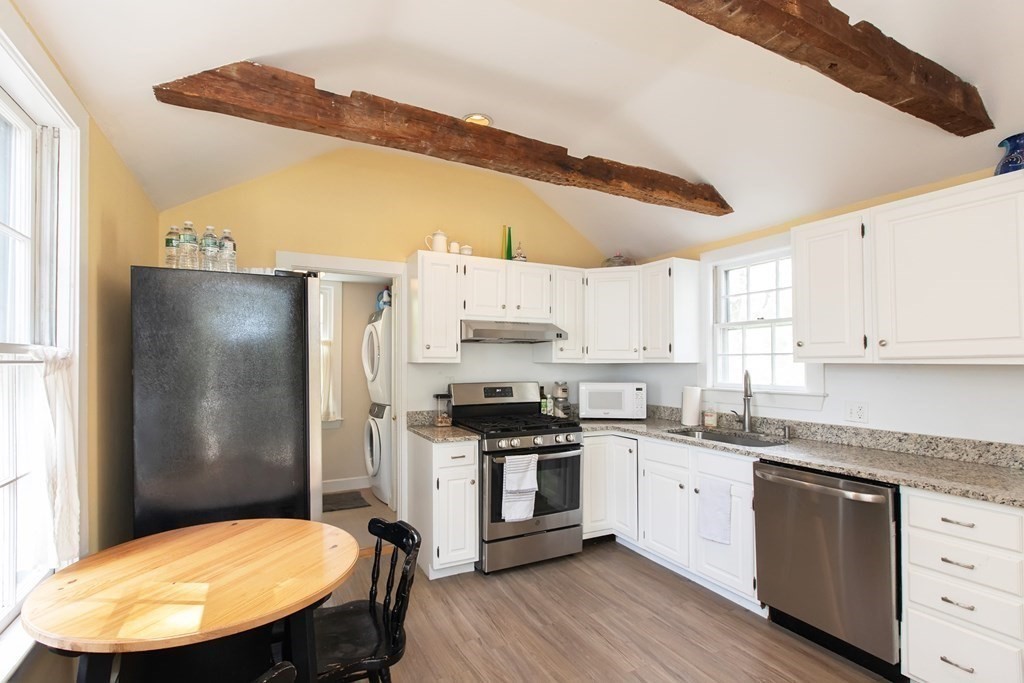 237-239 South Street Hingham, MA 02043 - Photo 24 of 36