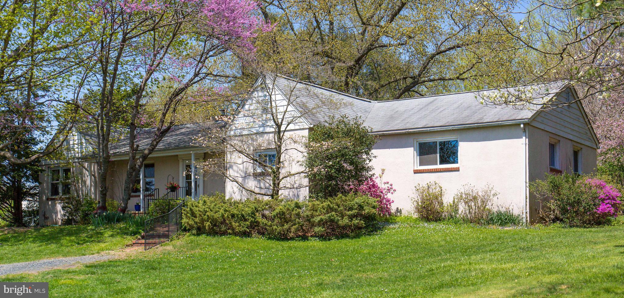 7806 Chapman Road Kingsville, MD 21087 - Photo 3 of 30 Exterior (Front)