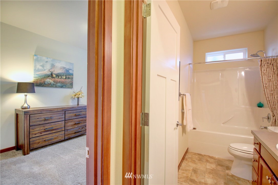 926 Chestnut Loop Mount Vernon, WA 98274 - Photo 11 of 31 Gallery Image 11