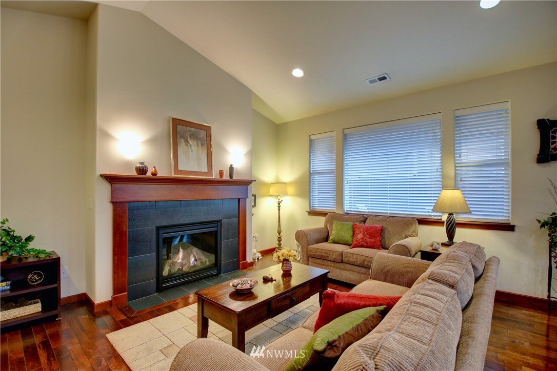 926 Chestnut Loop Mount Vernon, WA 98274 - Photo 13 of 31 Gallery Image 13