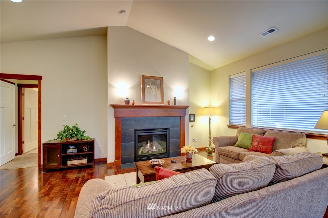 926 Chestnut Loop Mount Vernon, WA 98274 - Photo 14 of 31 Gallery Image 14