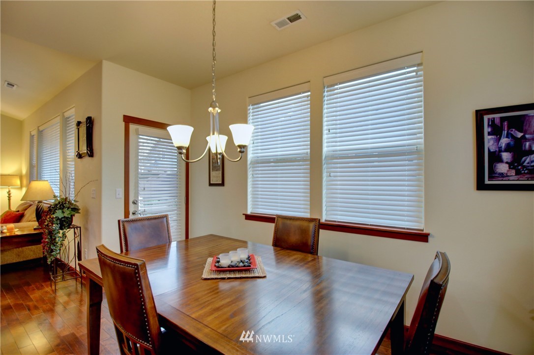 926 Chestnut Loop Mount Vernon, WA 98274 - Photo 18 of 31 Gallery Image 18