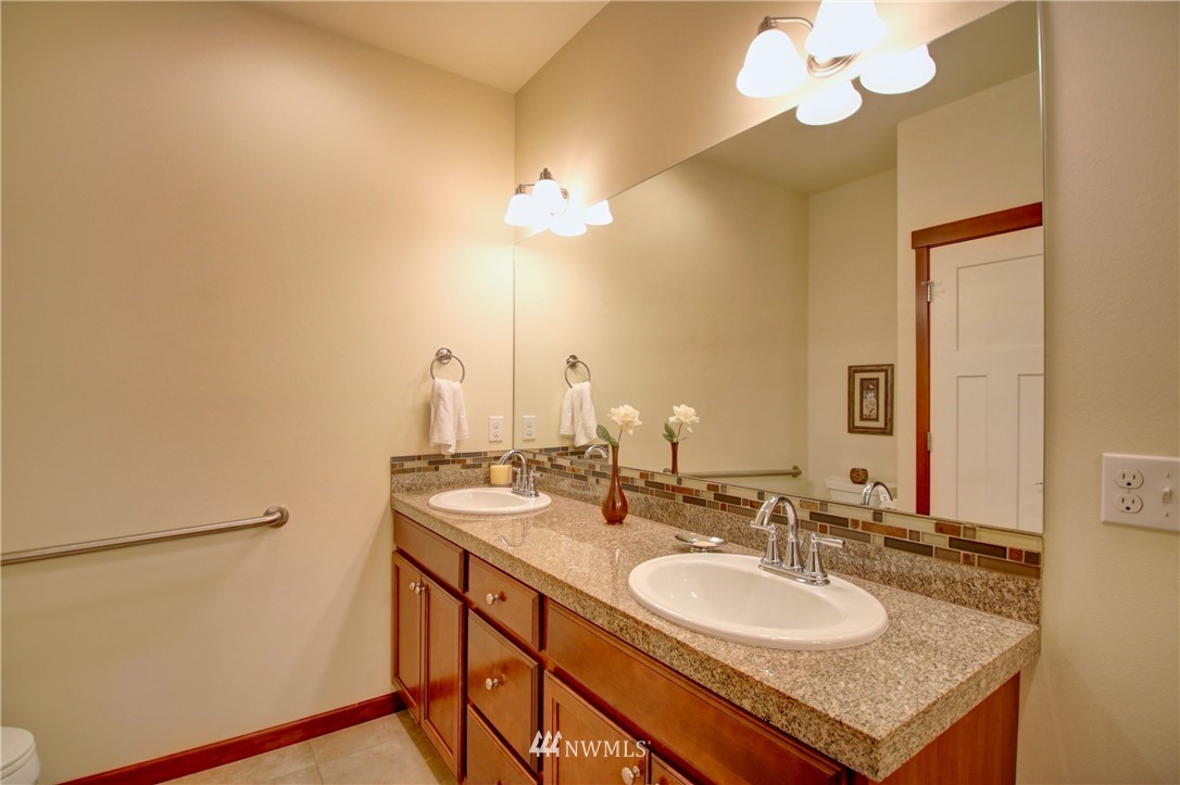 926 Chestnut Loop Mount Vernon, WA 98274 - Photo 25 of 31 Gallery Image 25