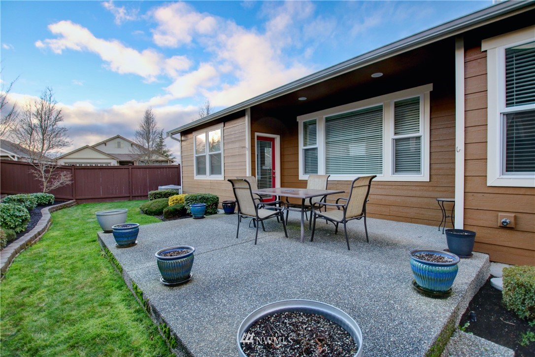 926 Chestnut Loop Mount Vernon, WA 98274 - Photo 4 of 31 Gallery Image 4