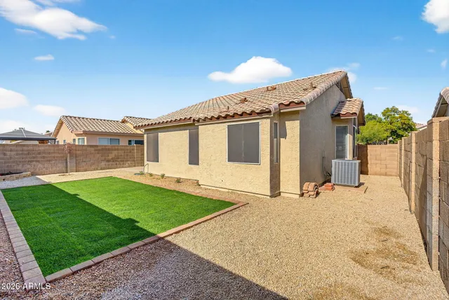 $490,000 | 931 West Sierra Madre Avenue, Gilbert, AZ 85233