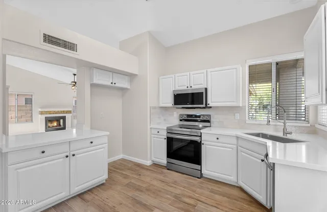 $490,000 | 931 West Sierra Madre Avenue, Gilbert, AZ 85233