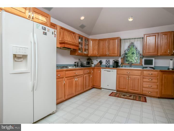 31 Fairhill Road Morton, PA 19070 - Photo 4 of 19