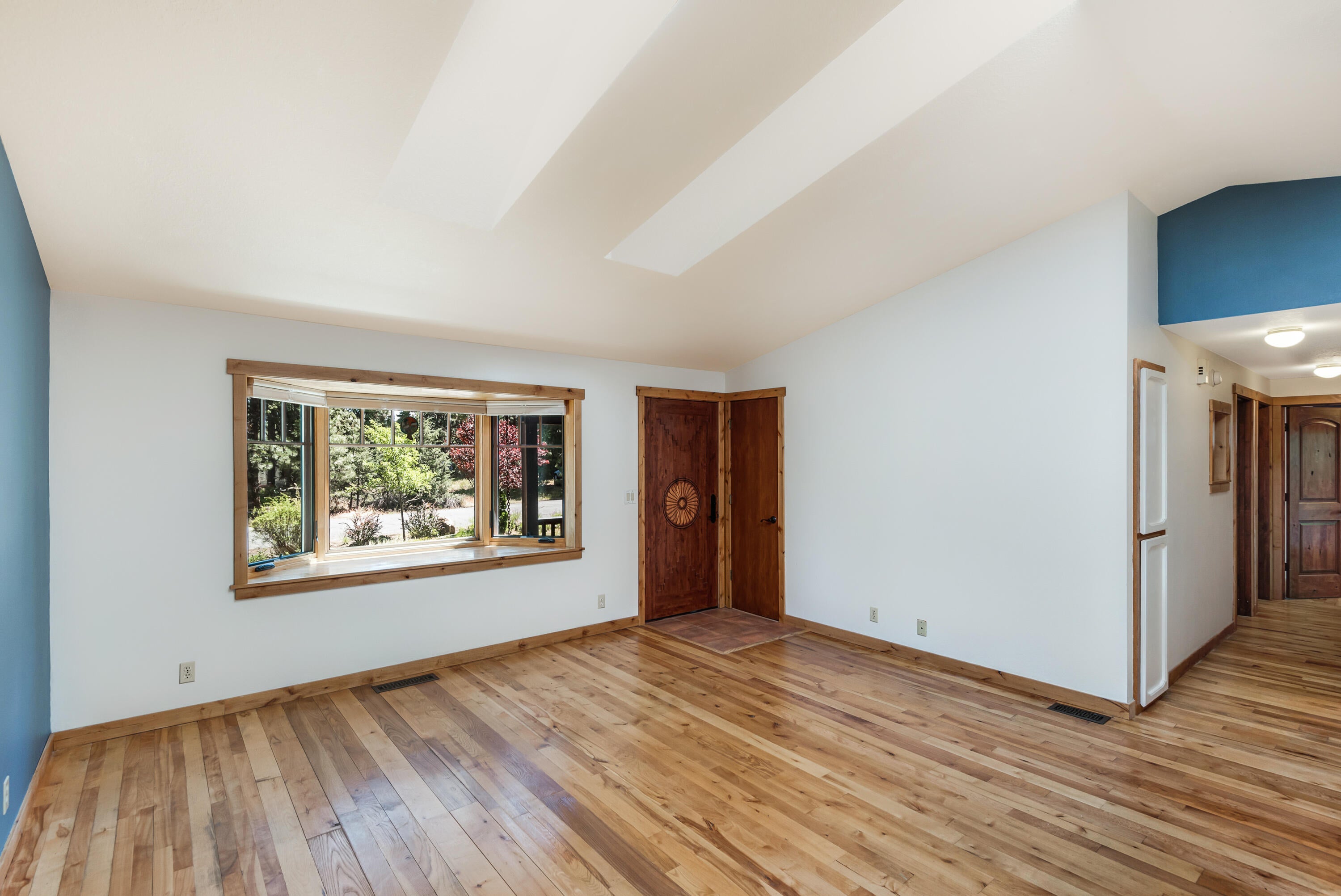 60865 Diamond Road Bend, OR 97702 - Photo 13 of 40 60865 Diamond Rd - 13