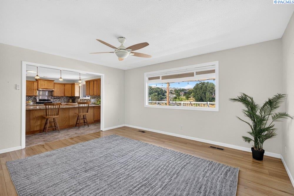 103306 East Vaca Road Kennewick, WA 99338 - Photo 30 of 50 Gallery Image 30