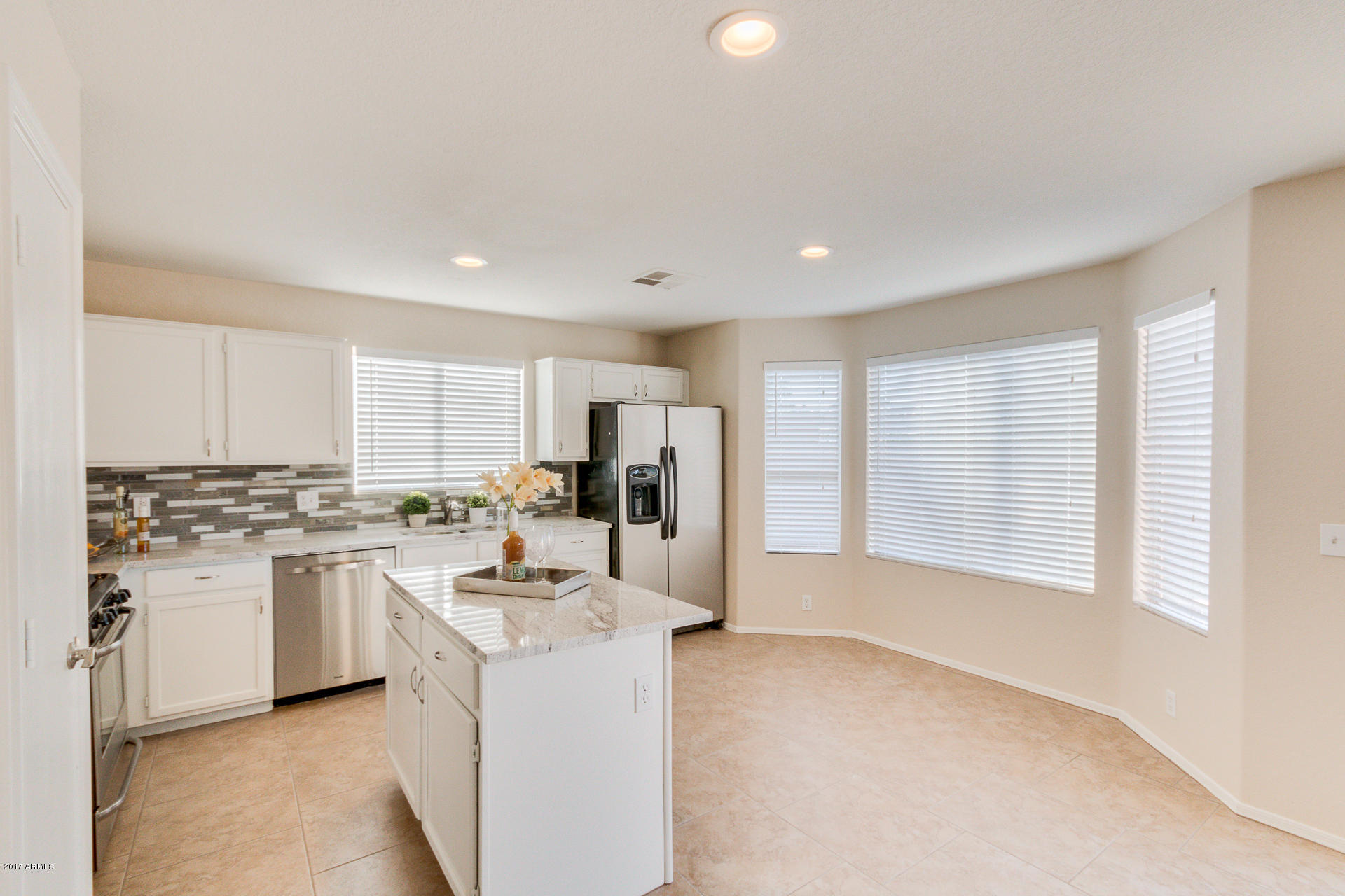 8971 West Ocotillo Road Glendale, AZ 85305 - Photo 8 of 42 09-Ocotillo