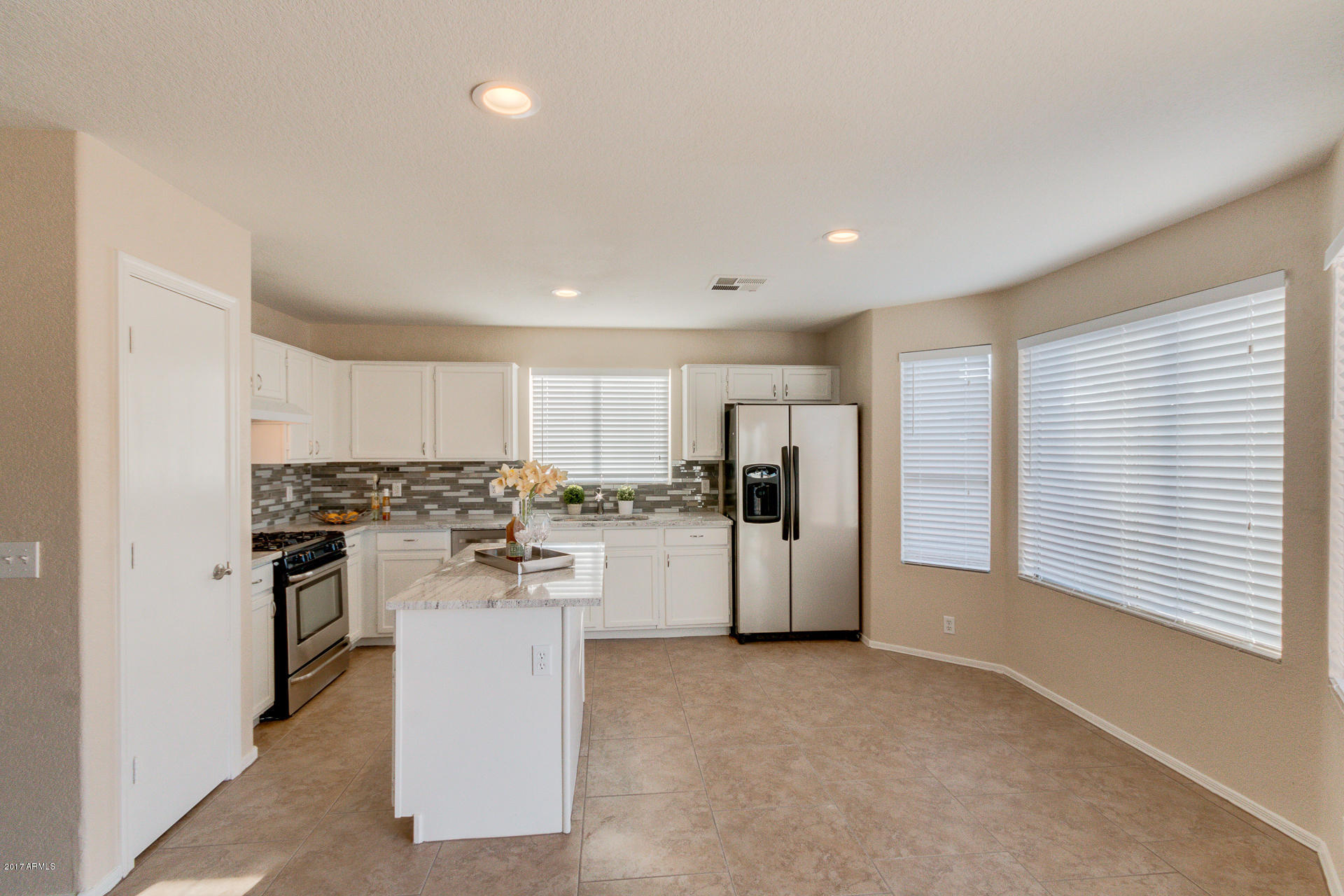 8971 West Ocotillo Road Glendale, AZ 85305 - Photo 9 of 42 10-Ocotillo