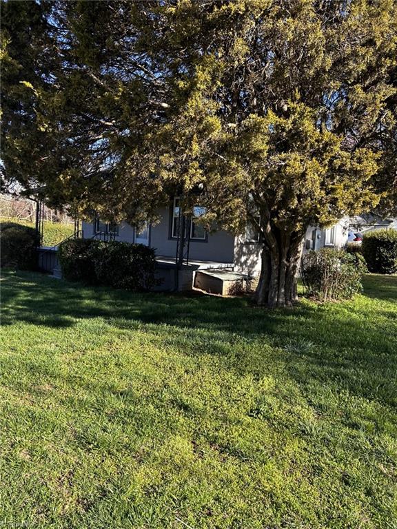 503 East Fairfield Road High Point, NC 27263 - Photo 3 of 15 Gallery Image 3
