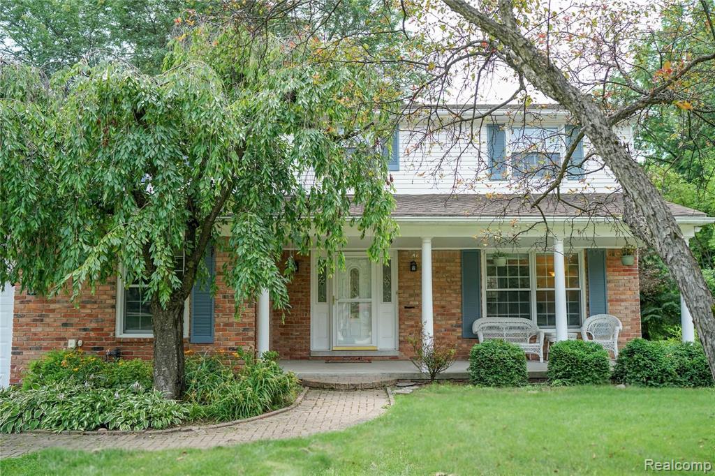 800 Mayfair Court Rochester Hills, MI 48309 - Photo 1 of 24