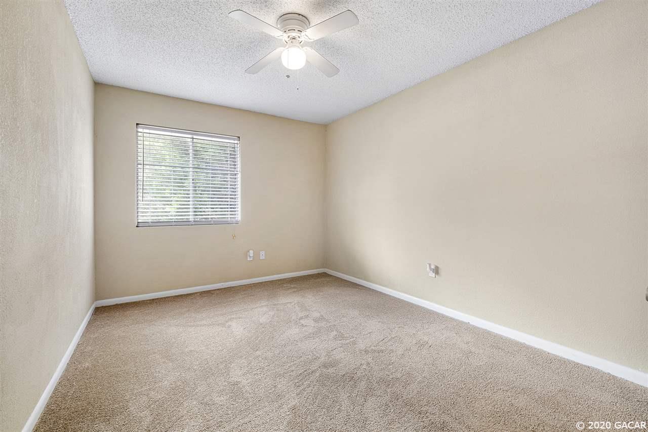 507 Northwest 39th Road, Unit 155 Gainesville, FL 32607 - Photo 14 of 24