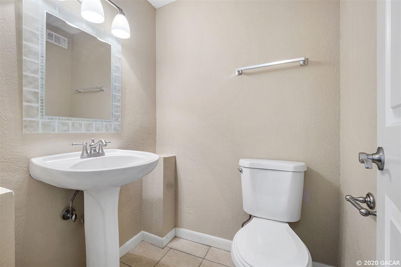 507 Northwest 39th Road, Unit 155 Gainesville, FL 32607 - Photo 6 of 24