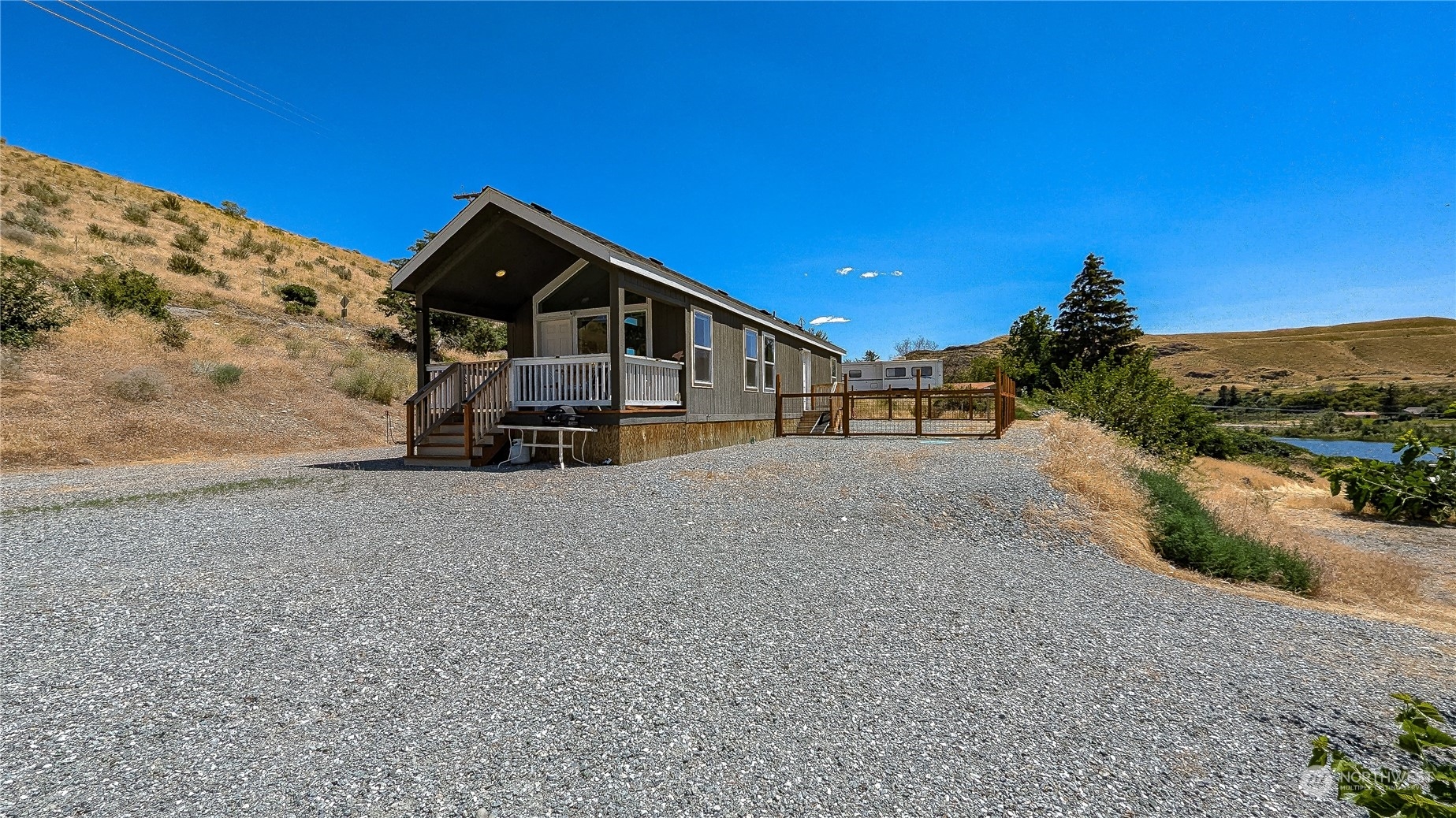 821 Riverside Drive Pateros, WA 98846 - Photo 28 of 40 Gallery Image 28