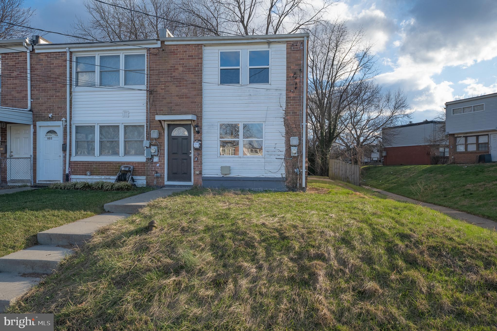 801 Seckel Court Halethorpe, MD 21227 - Photo 1 of 32