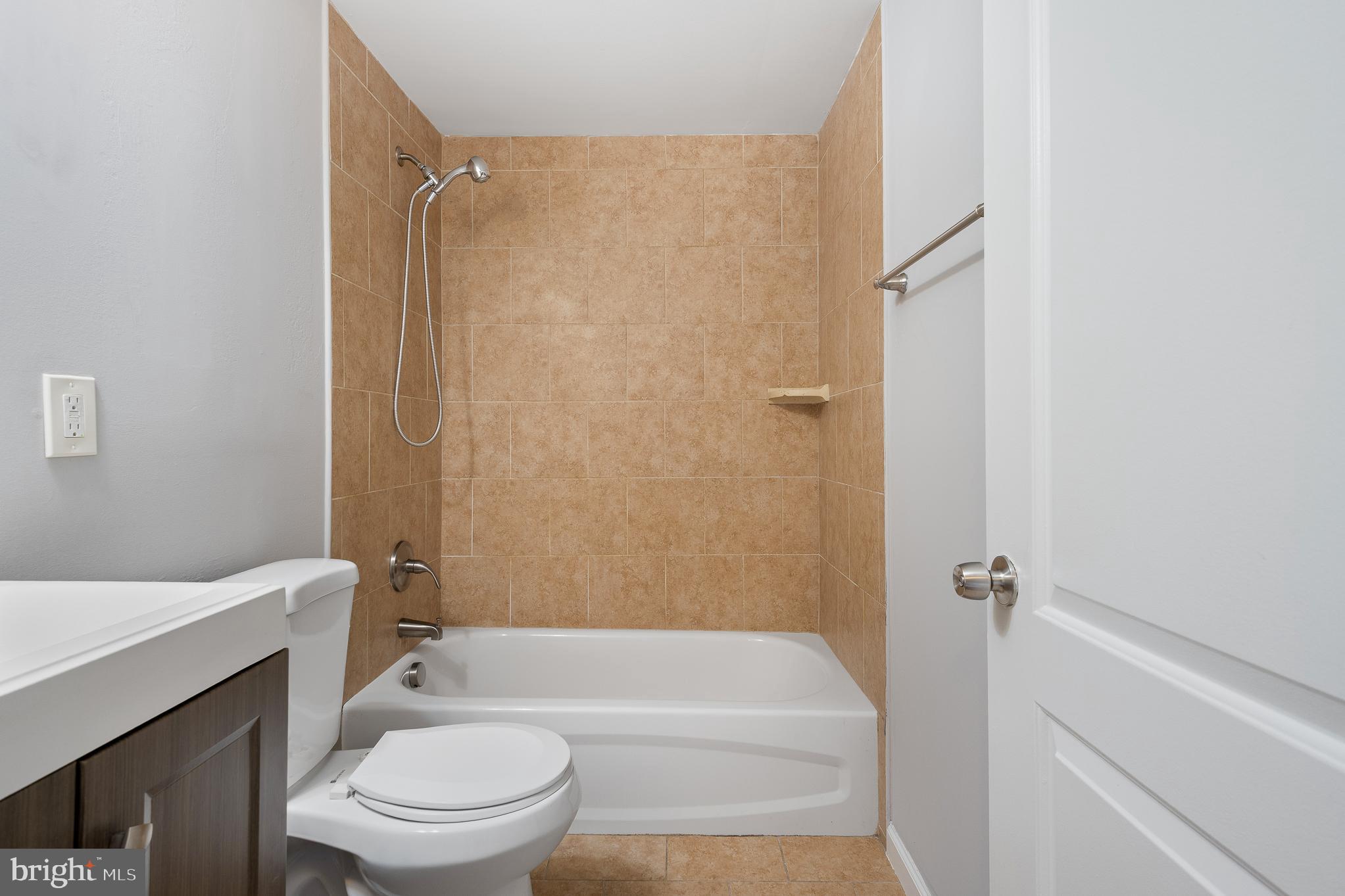 801 Seckel Court Halethorpe, MD 21227 - Photo 21 of 32