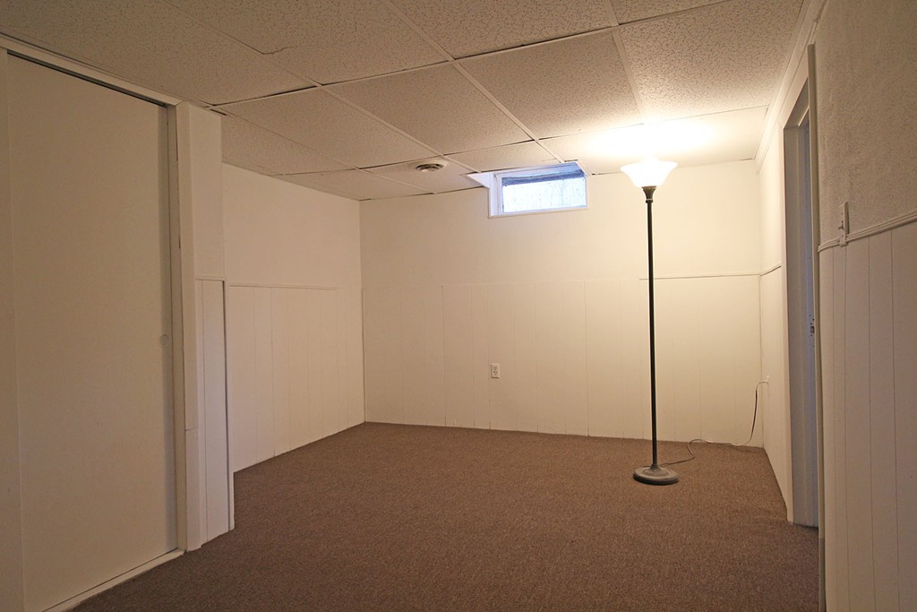 63 Joanne Road Springfield, MA 01119 - Photo 20 of 21