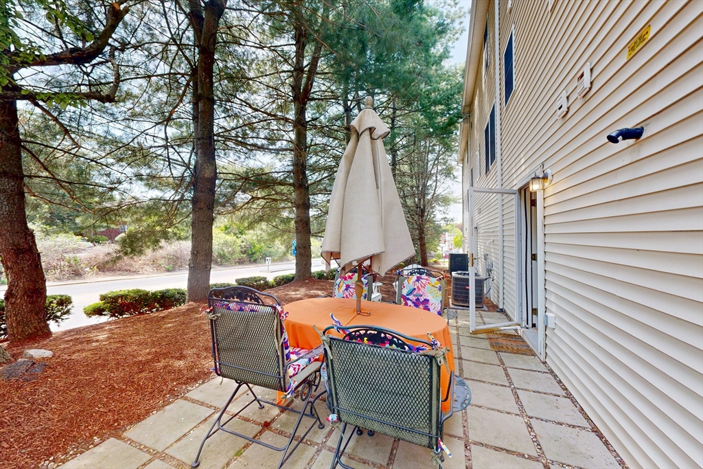 995 Trapelo Road, Unit 3 Waltham, MA 02452 - Photo 27 of 30