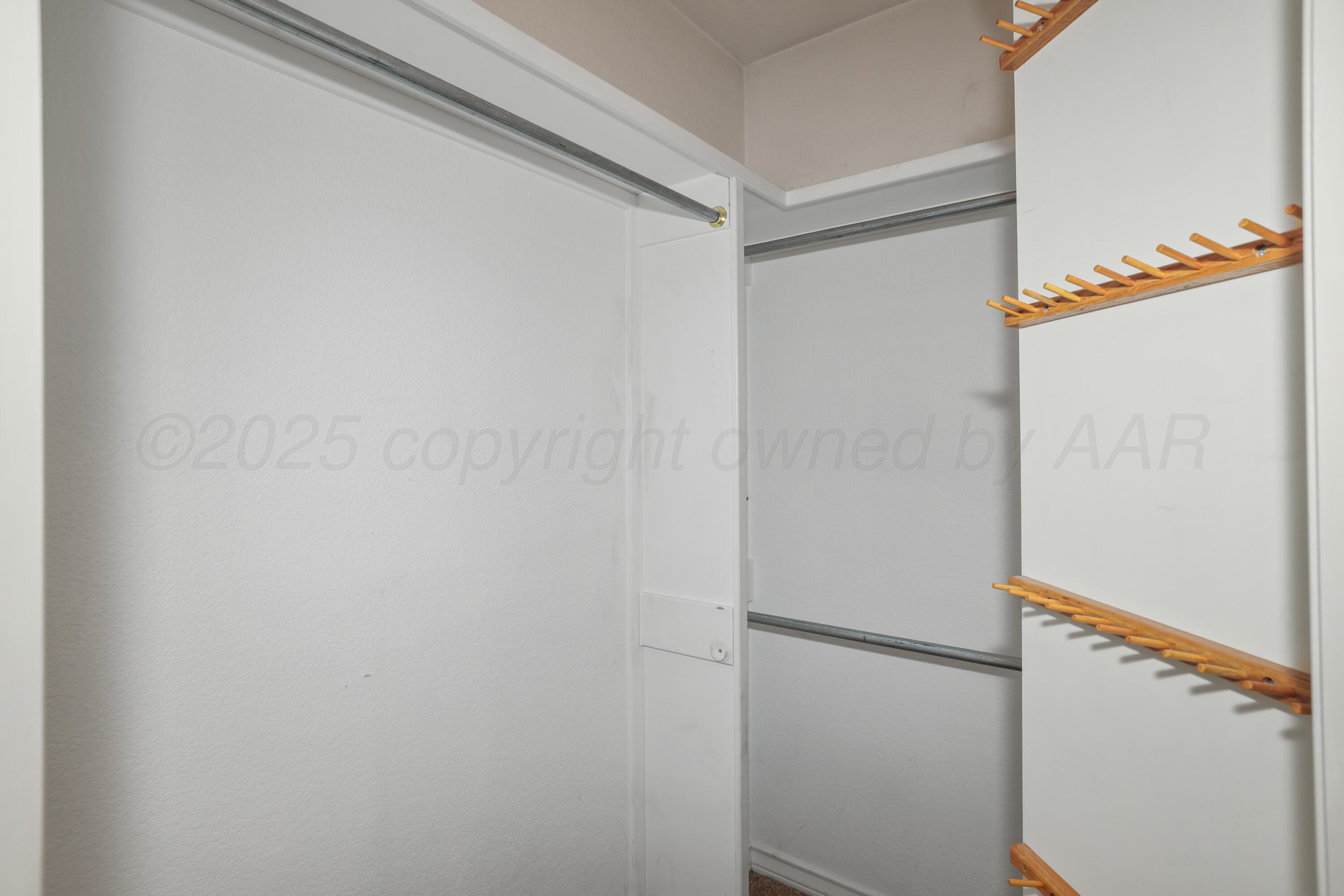 4 Monet Amarillo, TX 79121 - Photo 18 of 29 18-Primary Closet