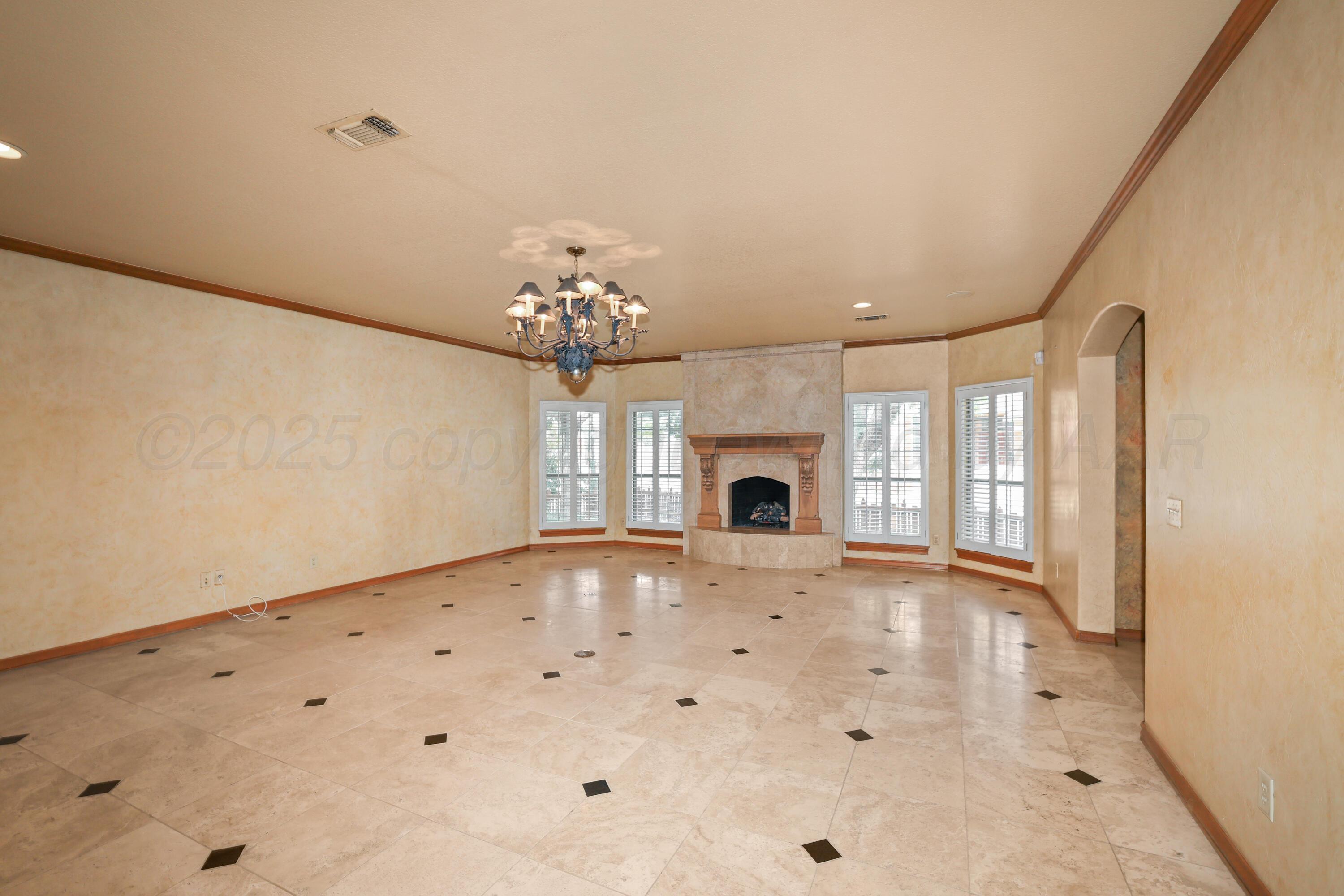 4 Monet Amarillo, TX 79121 - Photo 6 of 29 6-Living Area