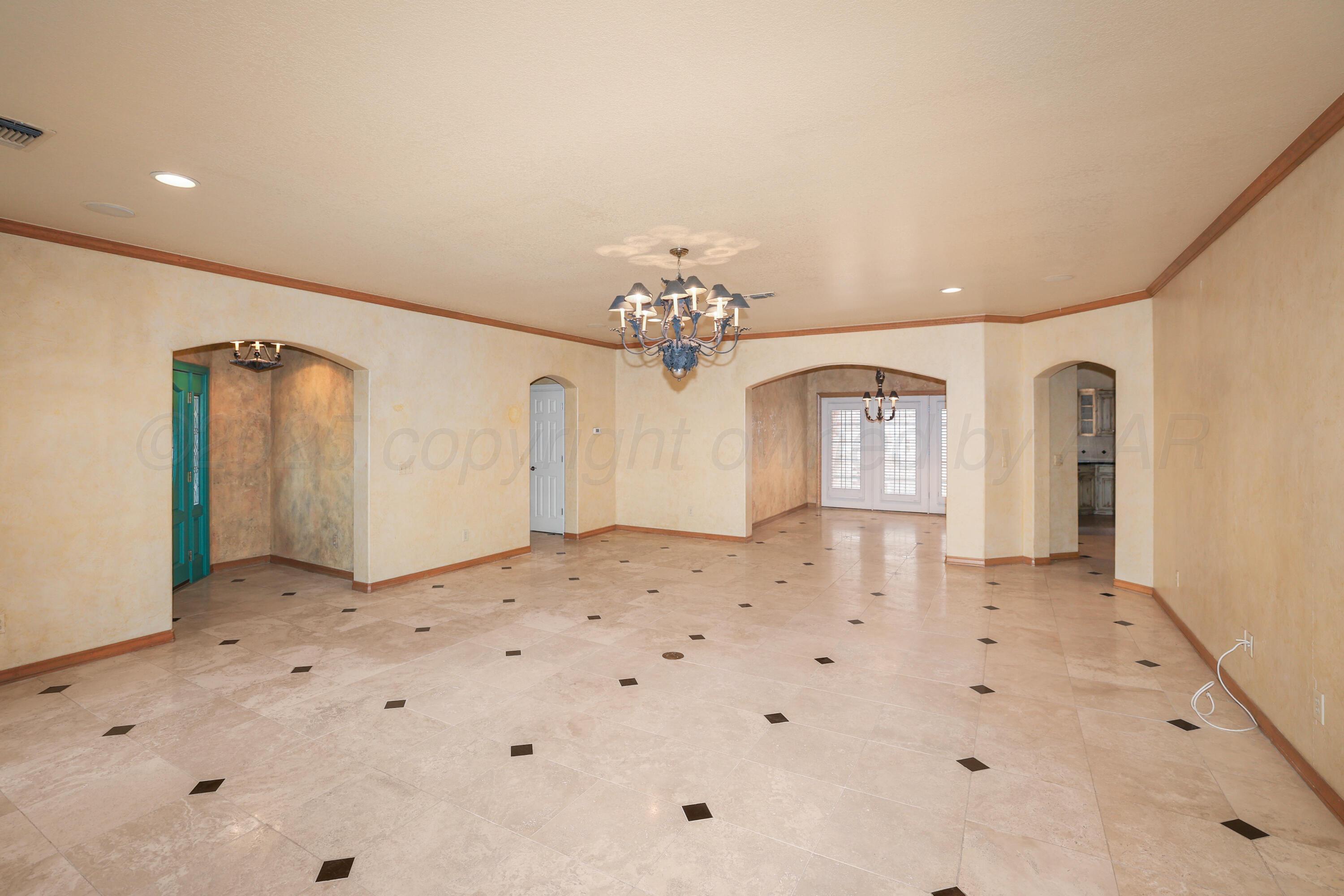 4 Monet Amarillo, TX 79121 - Photo 8 of 29 8-Living Area