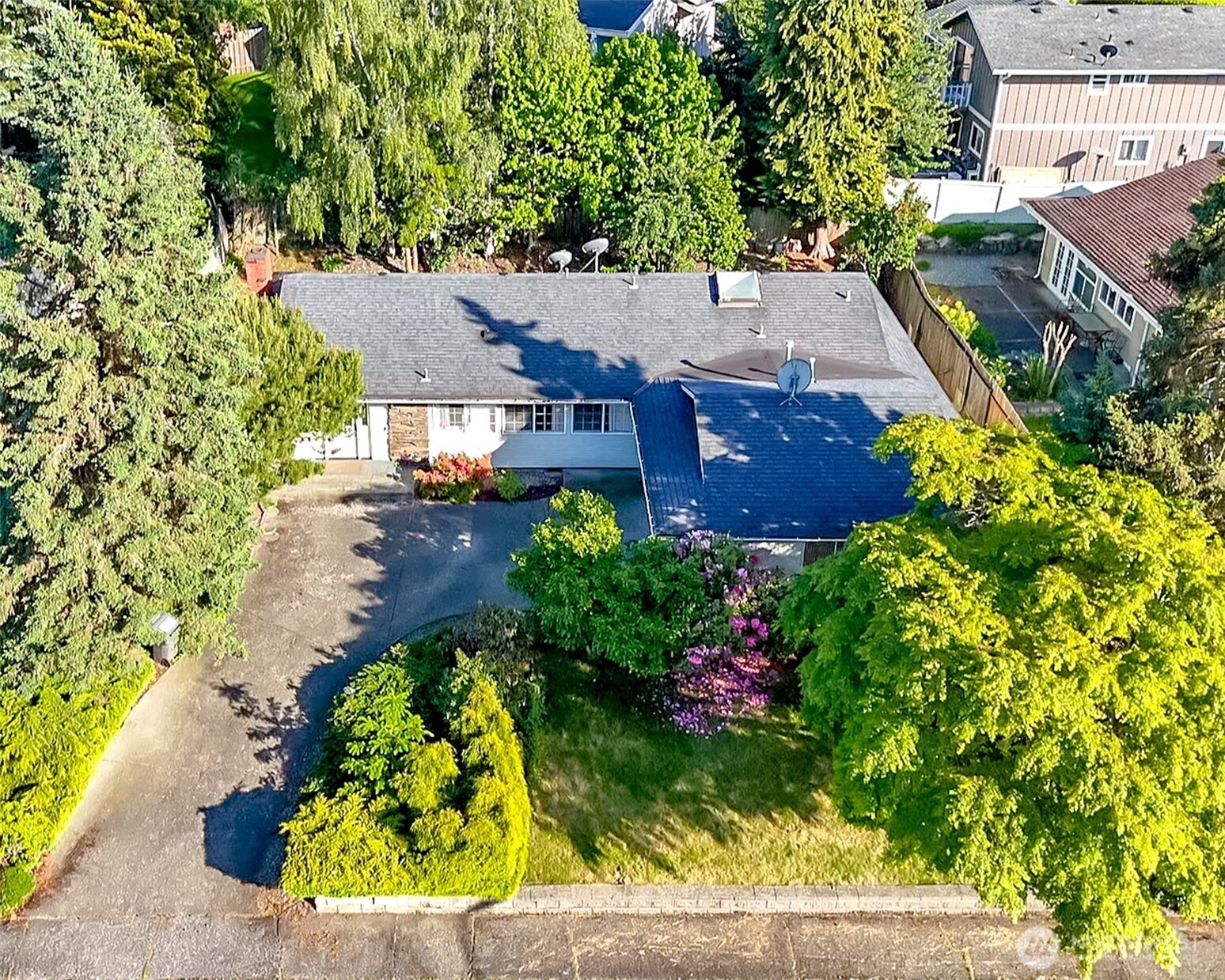 32622 39th Avenue Southwest Federal Way, WA 98023 - Photo 3 of 40 an aerial view of a house with a yard basket ball court and a fountain