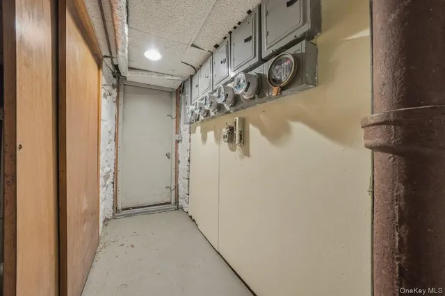 a view of a entryway