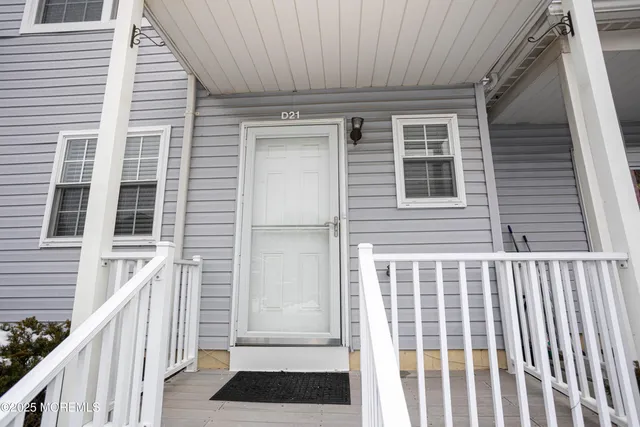 $399,900 | 60 County Road, Unit 21, Cliffwood, NJ 07721