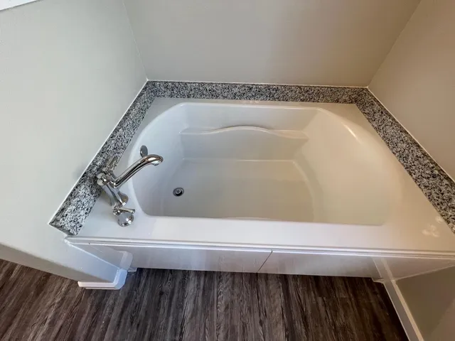 $2,250 | 2018 Kenwood Avenue, Lubbock, TX 79407