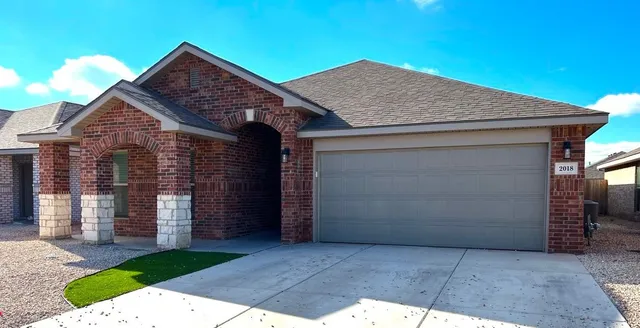 $2,250 | 2018 Kenwood Avenue, Lubbock, TX 79407