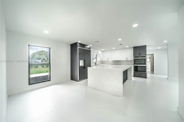 $1,500,000 | 18101 Northwest 19th Avenue, Miami Gardens, FL 33056