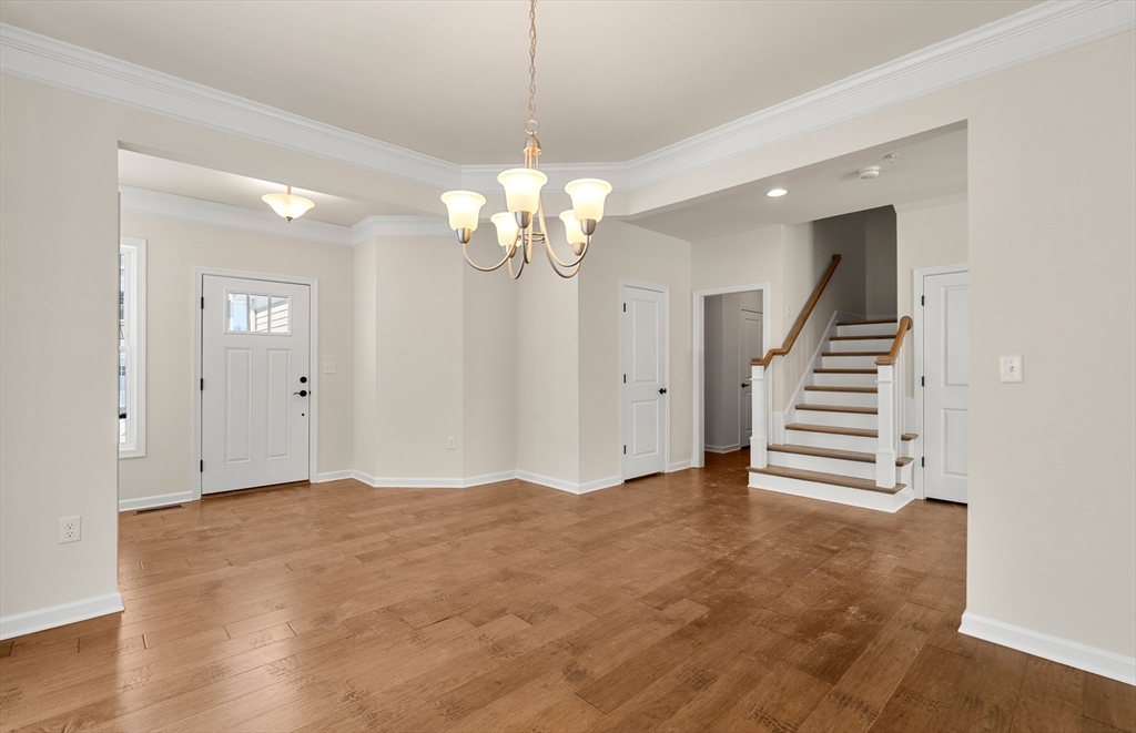 6 Mason Way, Unit 6324 Woburn, MA 01801 - Photo 5 of 37