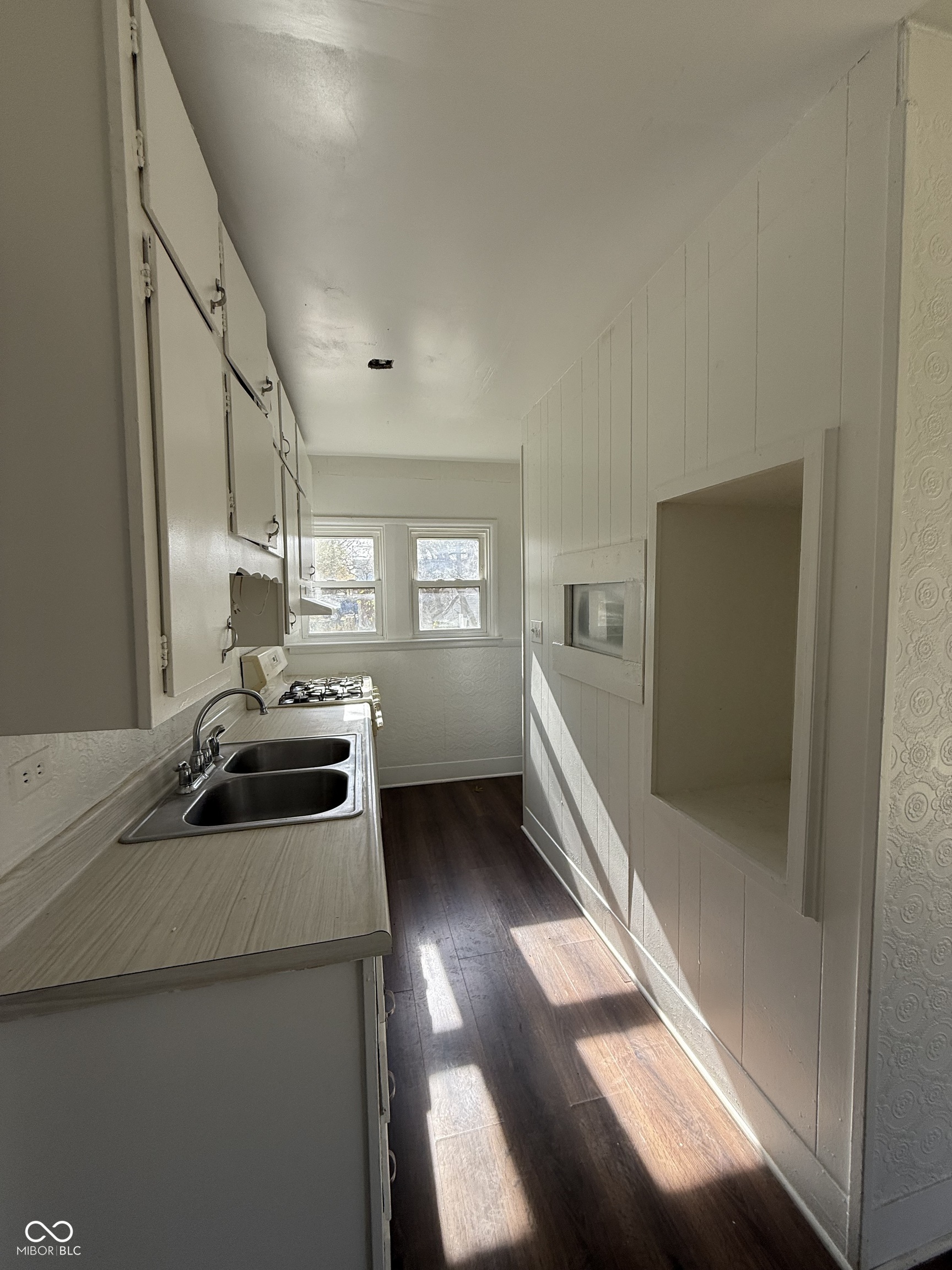 1852 North Audubon Road Indianapolis, IN 46218 - Photo 9 of 17