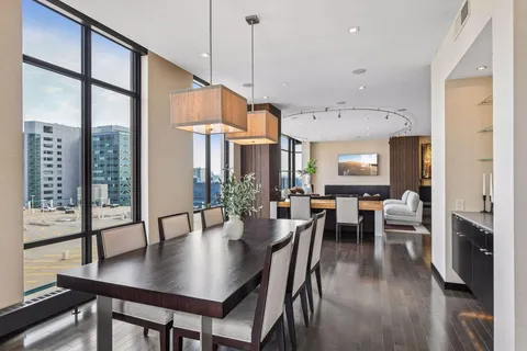 $575,000 | 201 South 11th Street, Unit 1120, Minneapolis, MN 55403