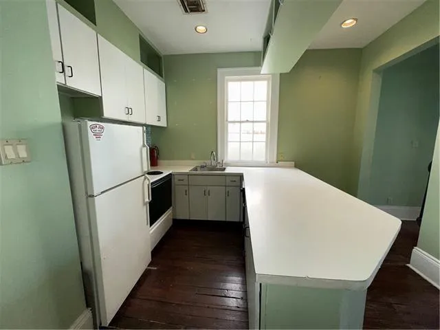 $9,660,000 | 313 Exchange Place, New Orleans, LA 70130