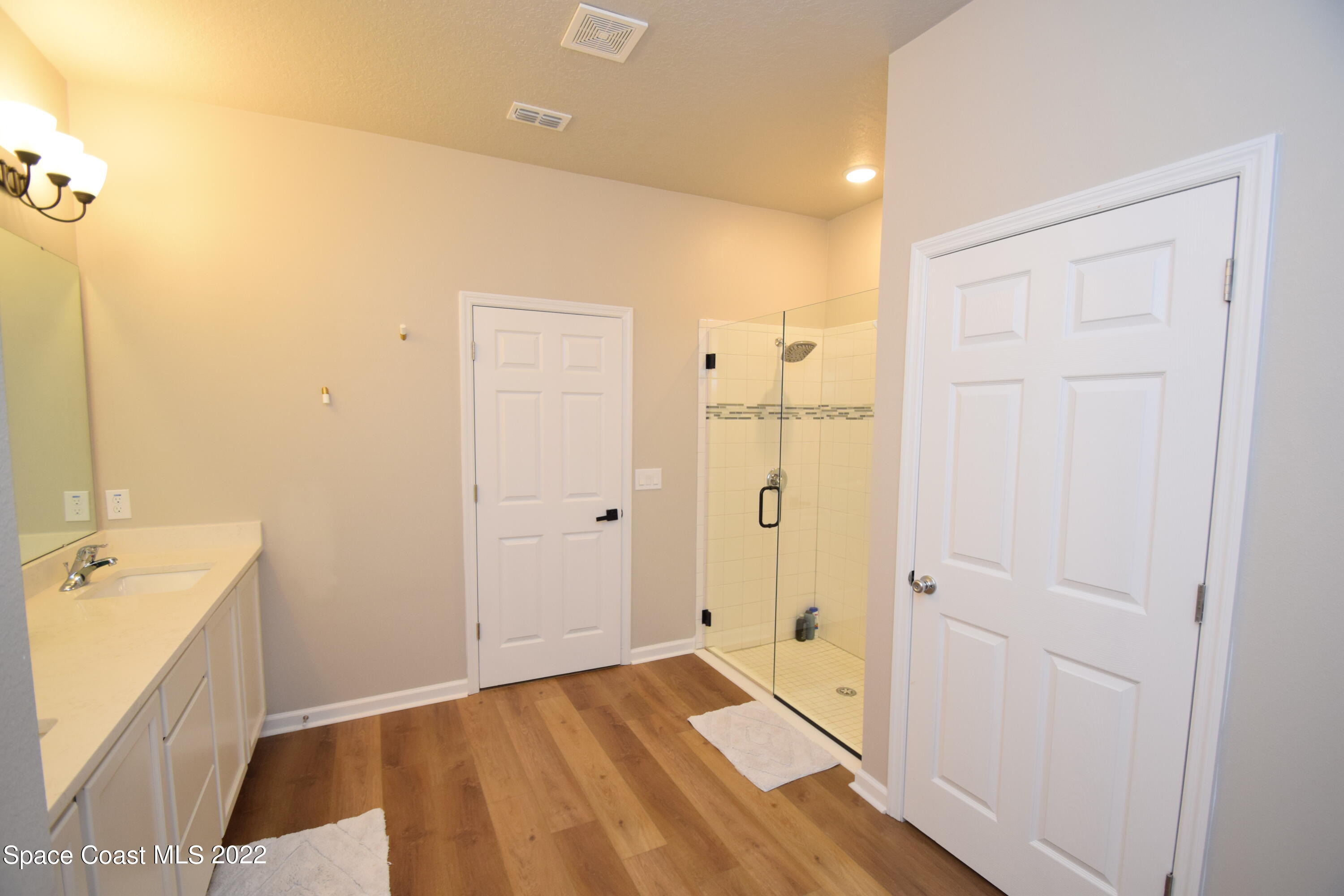 991 Castile Road Southeast Palm Bay, FL 32909 - Photo 50 of 59 Master bathroom