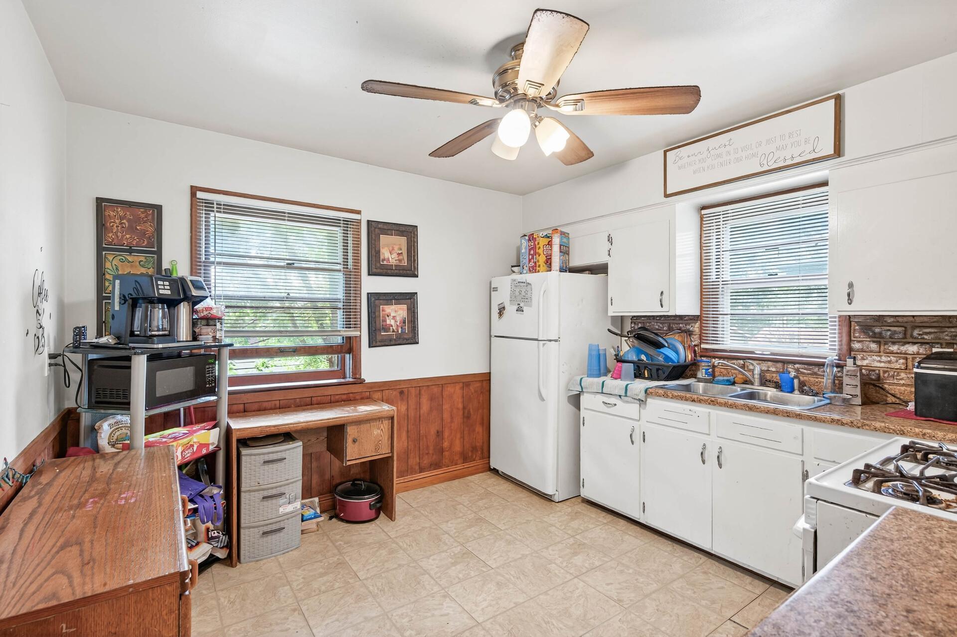 4630 Taylor Street Northeast Columbia Heights, MN 55421 - Photo 34 of 47